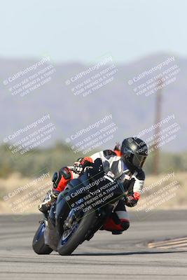 media/Nov-30-2025-TrackXperience (Sun) [[c0061d280f]]/3-Level 1/Session 3 (Turn 16)/